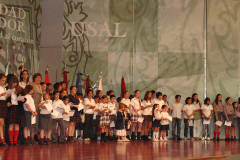 http://www.quasarcomunicacion.com.ar/poloeducativo/2010/premios.gif